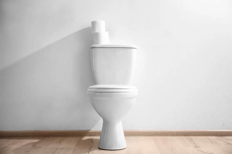 Urine-Color-Toilet