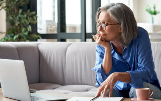 what is the best medicine for overactive bladder​?